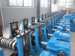 腳手板成型機(jī)